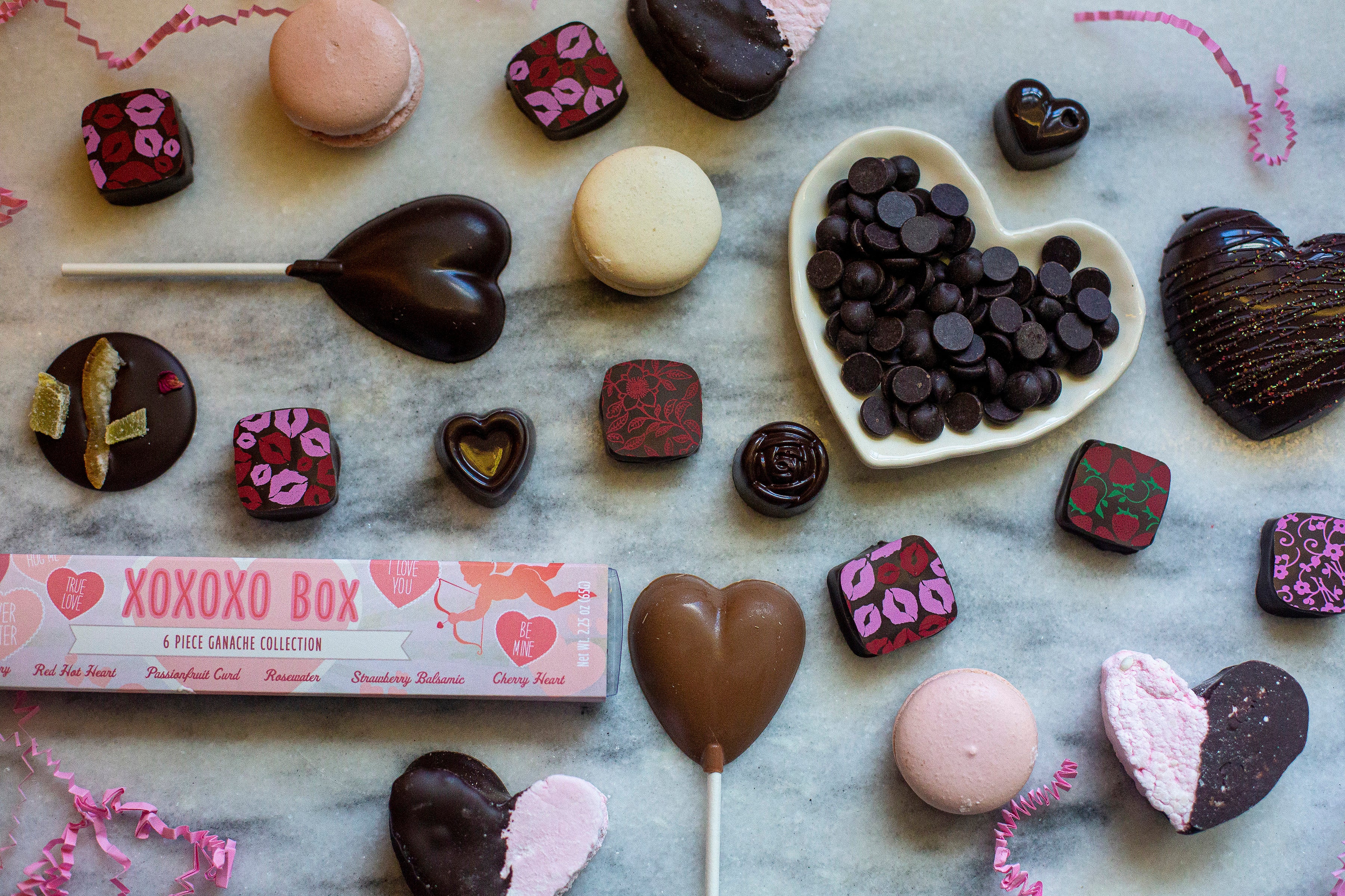 MECHA Chocolate XOXO Box | Unique Seasonal Chocolates – MechaChocolate