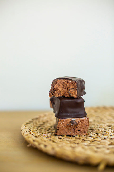 Triple Chocolate Marshmallows (4 pieces)